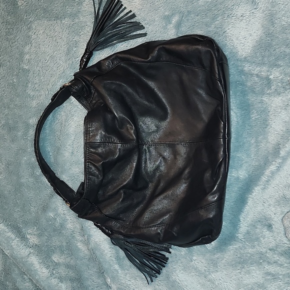 GUESS by Marciano Large black soft Leather Boho Chic Bag purse - Picture 2 of 10